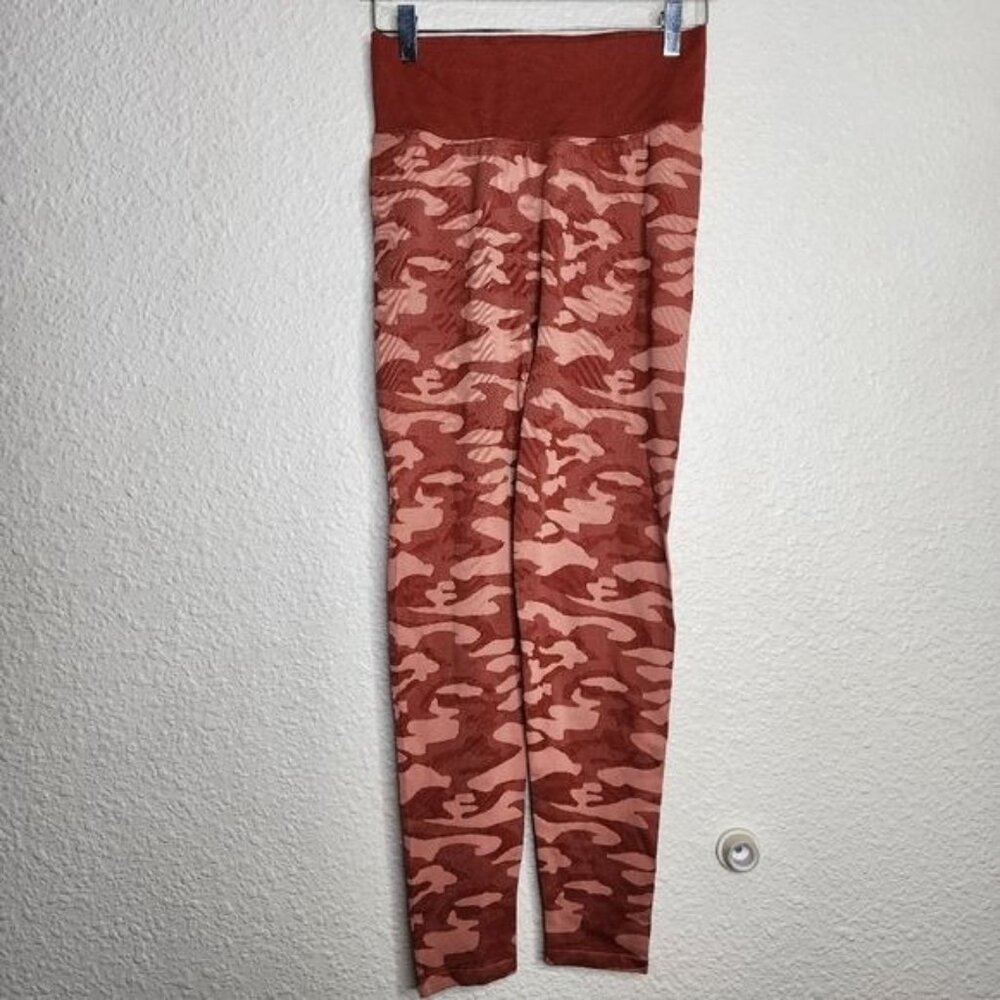 VS PINK  Seamless Camo Print Leggings Women's Size Medium